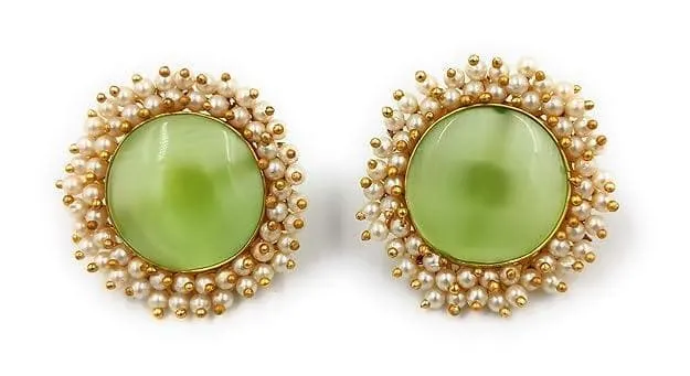 A Trendy Blend of Studs and Ear Rings Accessories (Light Green)