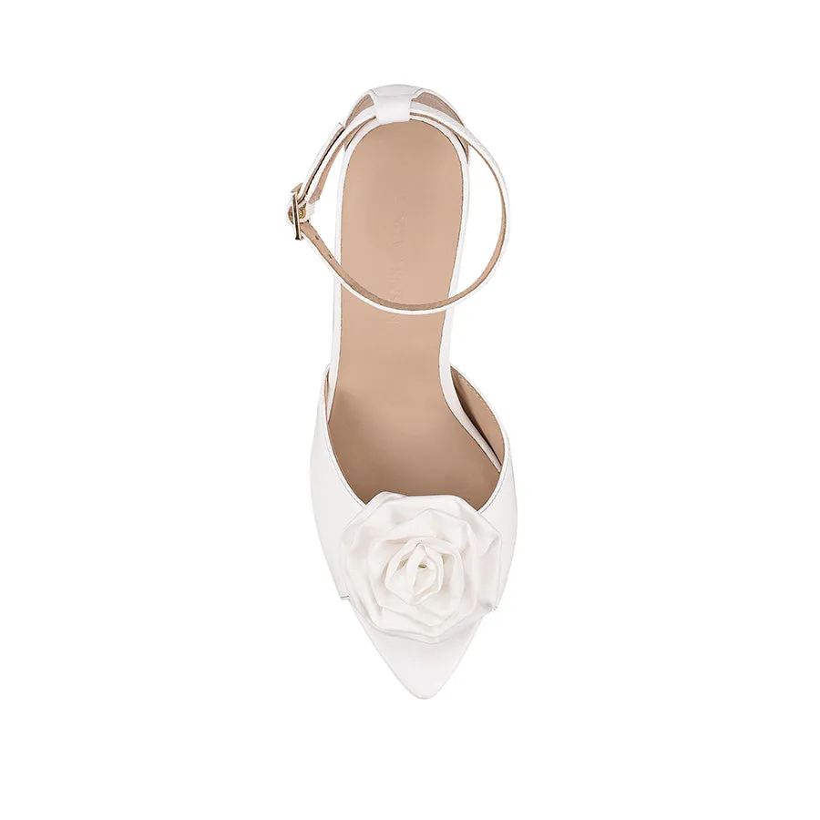 Amy Sandal White Leather