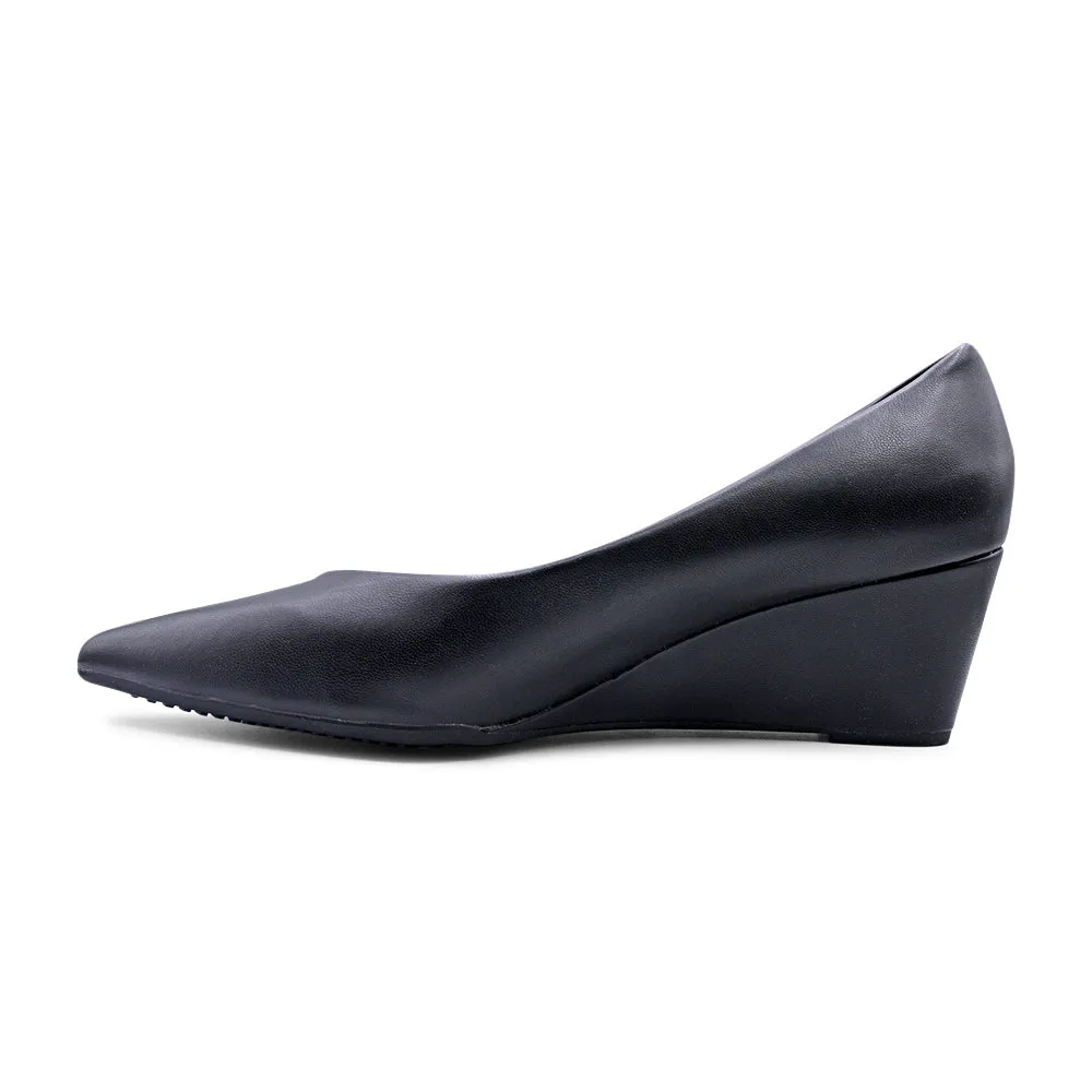 Bata ECO-FLEX W2 Stylish Wedge-Heeled Shoe