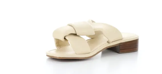 Bos & Co Knick Sandals | Cream   Black