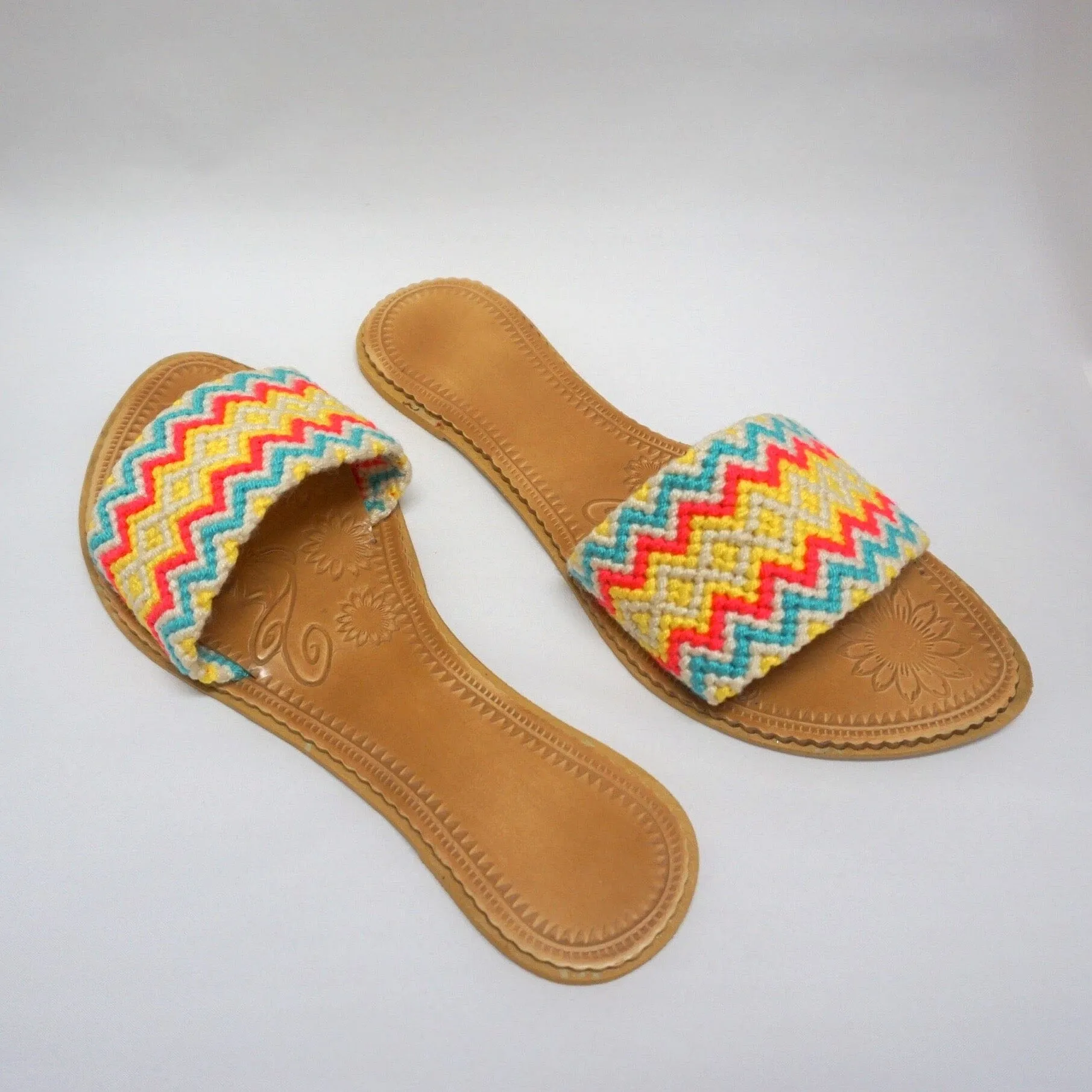 Colorful Handwoven Sandals - Wayuu Slide Sandals