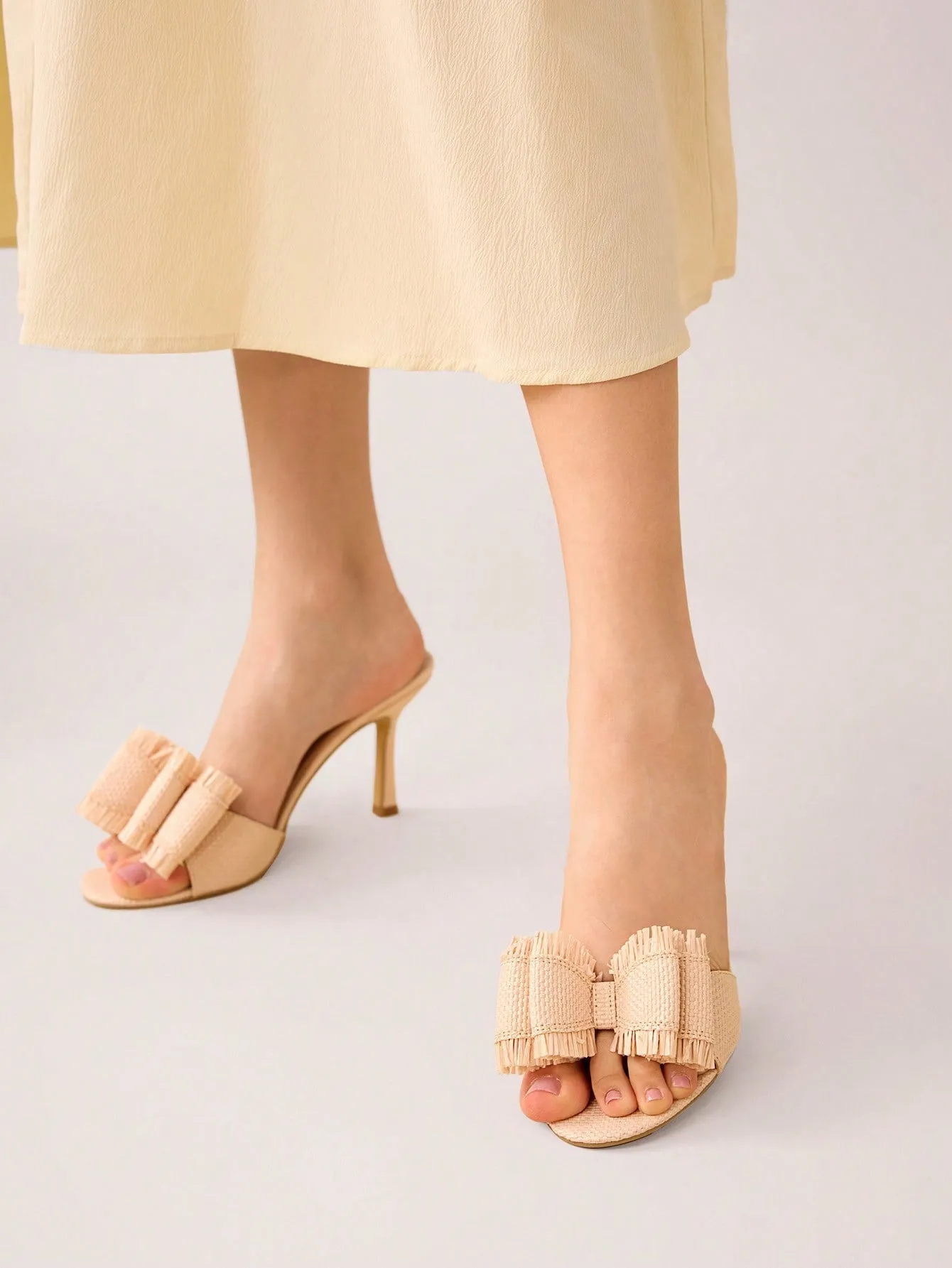 CUCCOO CHICEST Round-Toe Woven High Heels With Beige Butterfly Accent, Fashionable And Simple Beige High Heels For Women