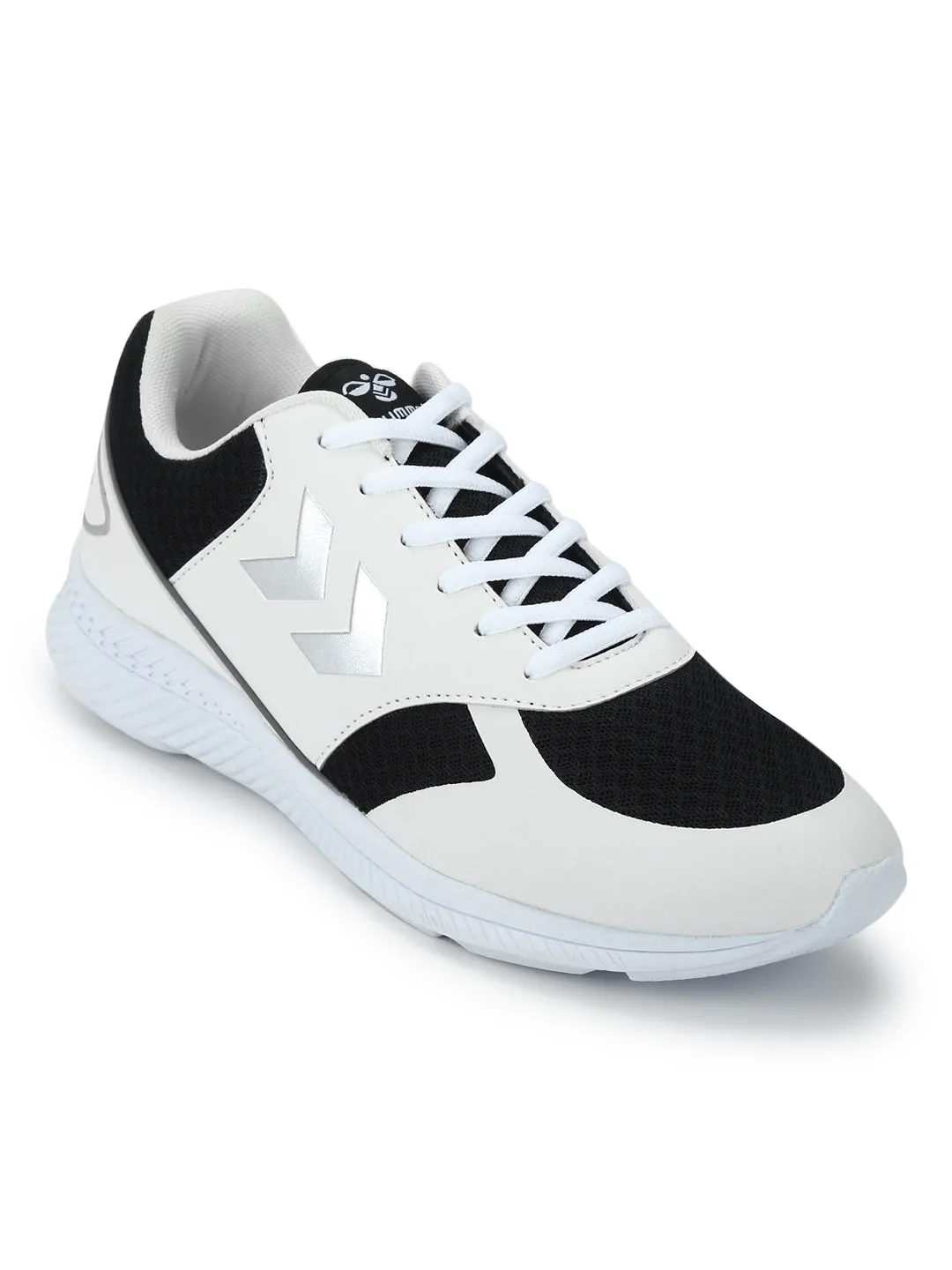 Handewitt Men White Training Shoes