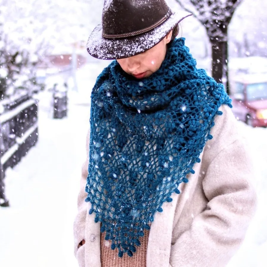 IVY Wool Crochet Scarf