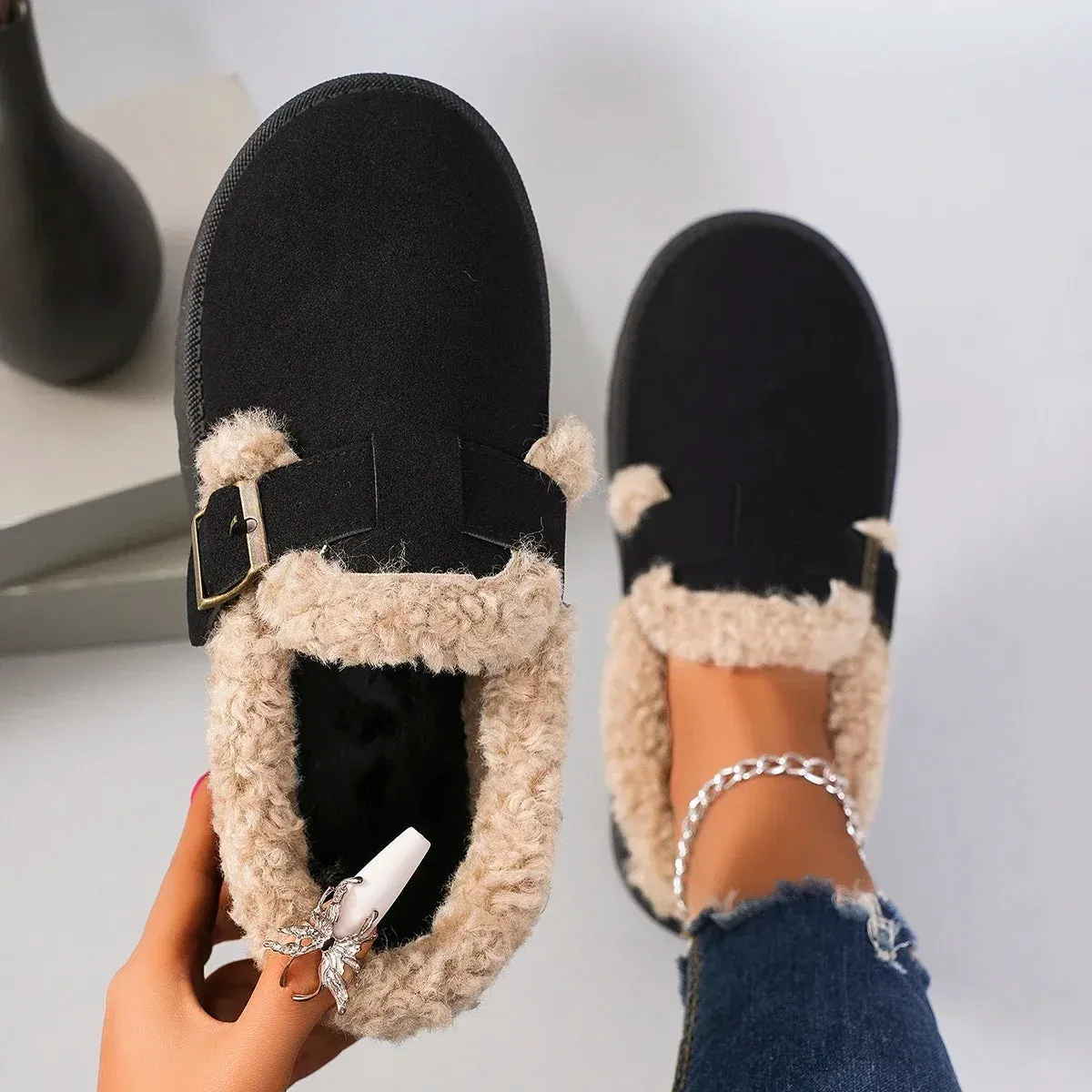 New Winter Women's Shoes Boken Shoes Plush Fashion Retro Bean Shoes Cotton Women's Flat Sole Slippers Platform Women Boots