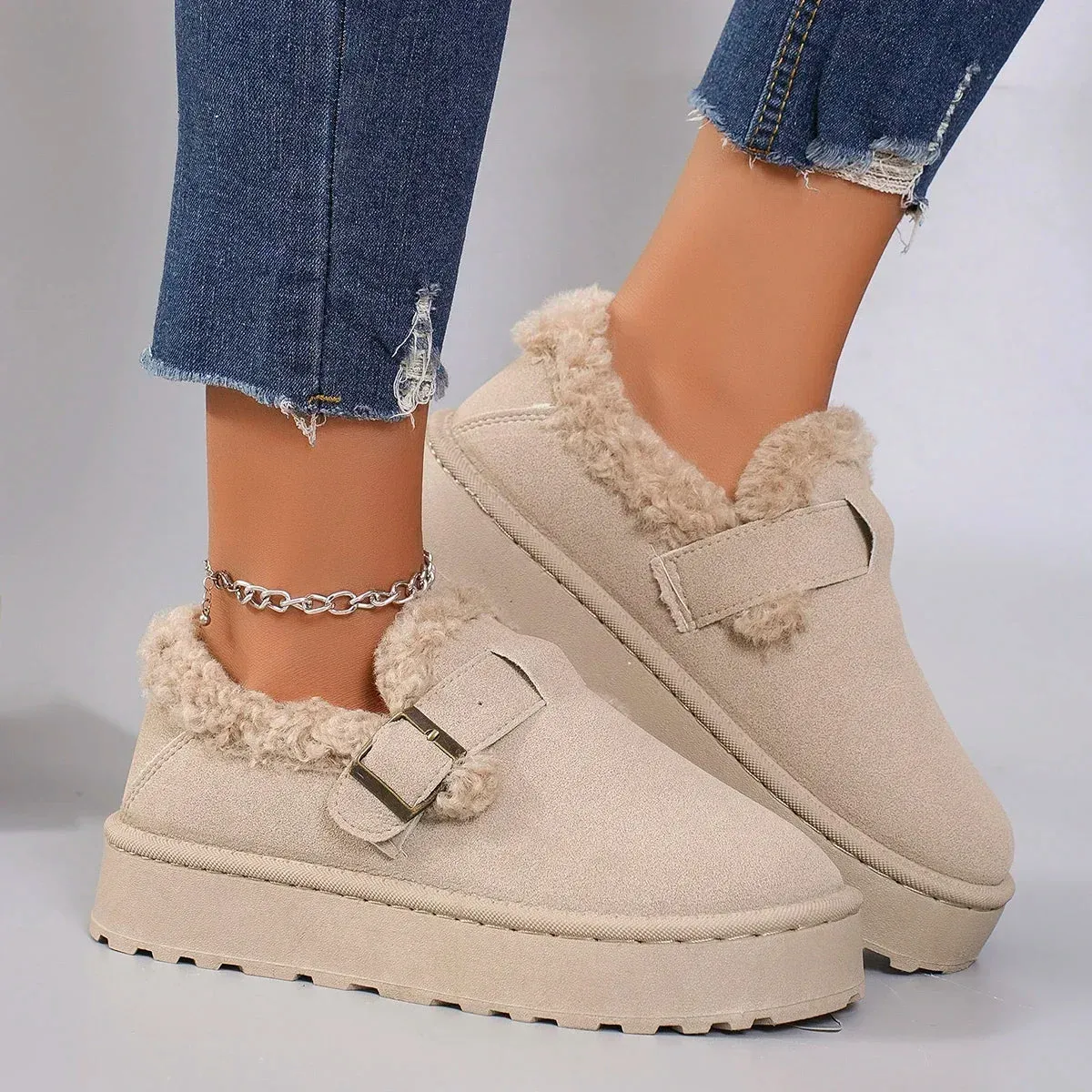 New Winter Women's Shoes Boken Shoes Plush Fashion Retro Bean Shoes Cotton Women's Flat Sole Slippers Platform Women Boots